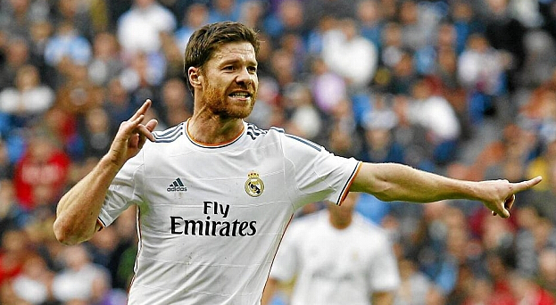 TA：在麦克拉伦执教牙买加时，他曾自掏腰包为工作人员买机票