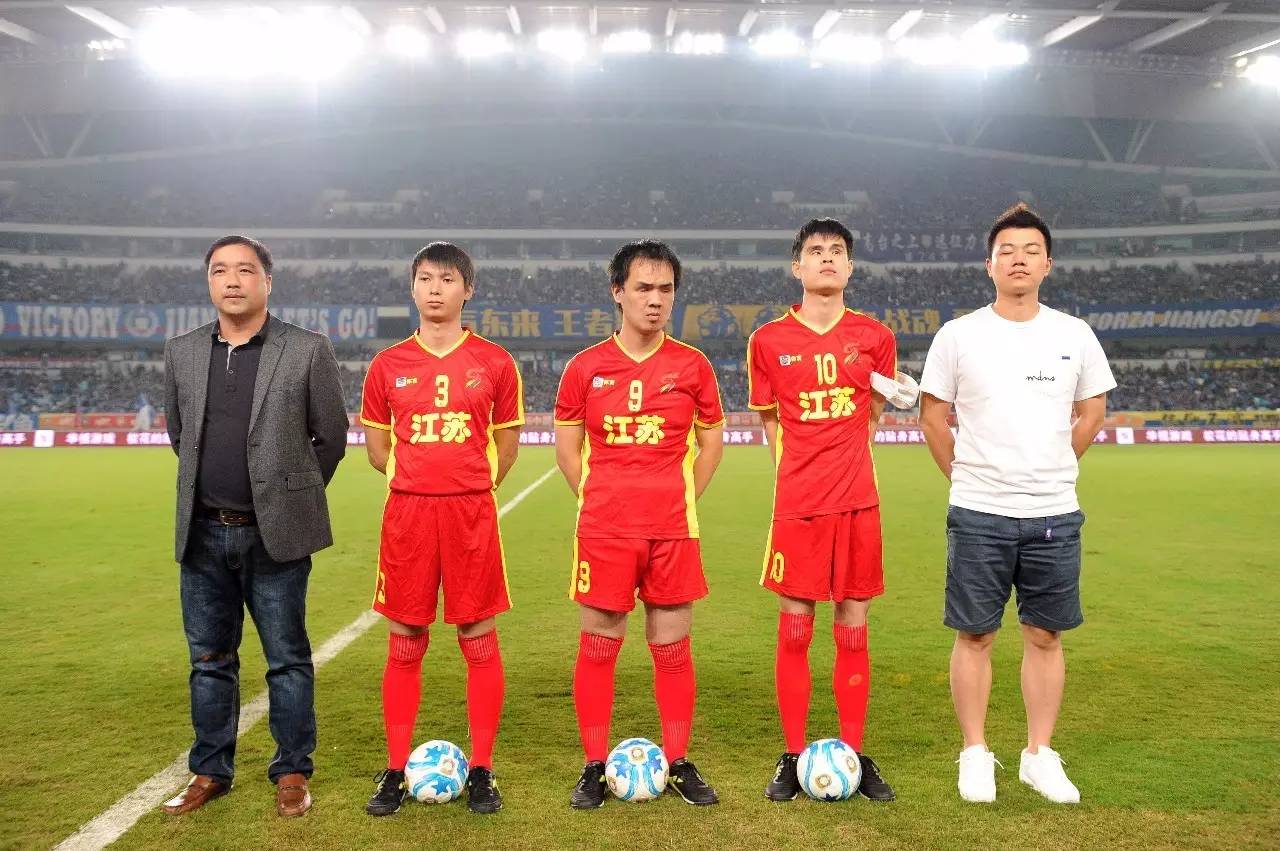 30款VR游戏大作随Oculus Rift全球发售 VR独角兽级战争开启